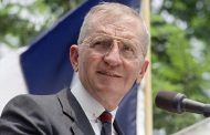 Billionaire and former presidential candidate Ross Perot is dead at 89